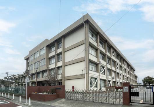 亀井野小学校