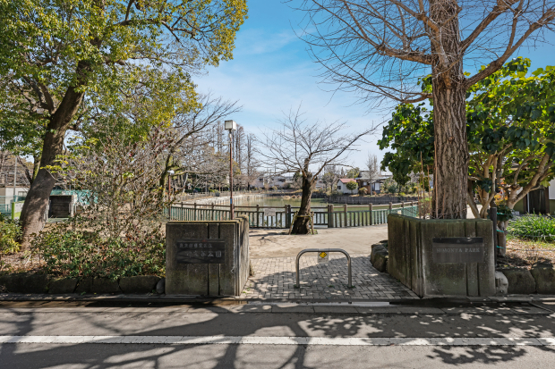 目黒区立碑文谷公園