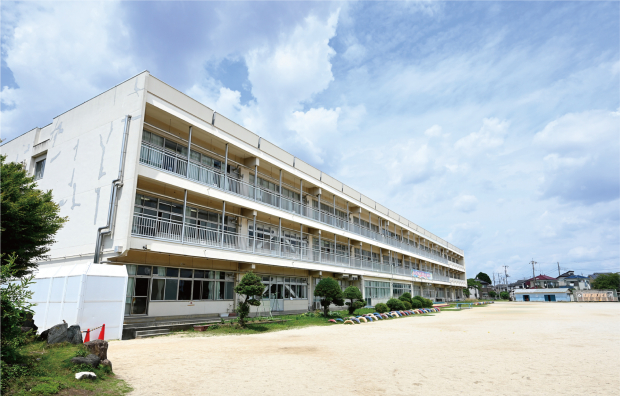 桶川西小学校