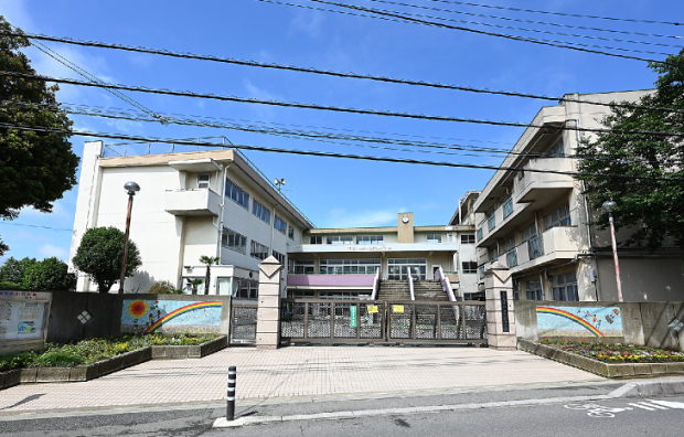 大東小学校