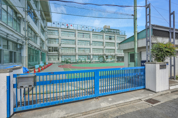 墨田区立外手小学校