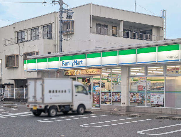 ファミリーマート　四街道大日店