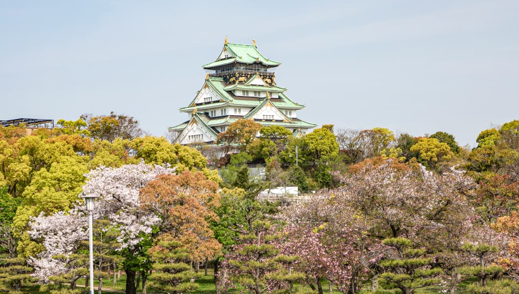 大阪城公園（徒歩15分／約1,180m）